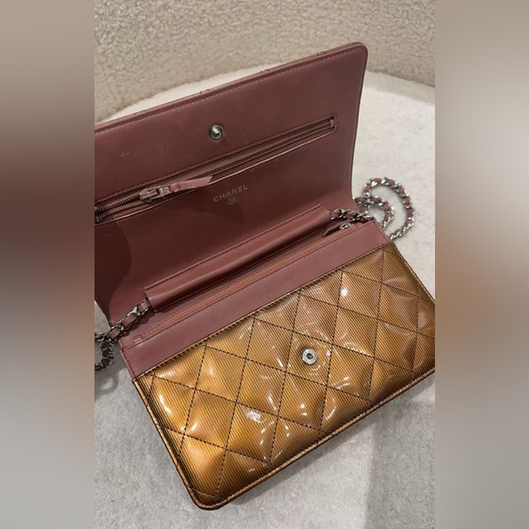 🚩steal Authentic Chanel Tan Quilted Crossbody Bag with Chain - Picture 11 of 12